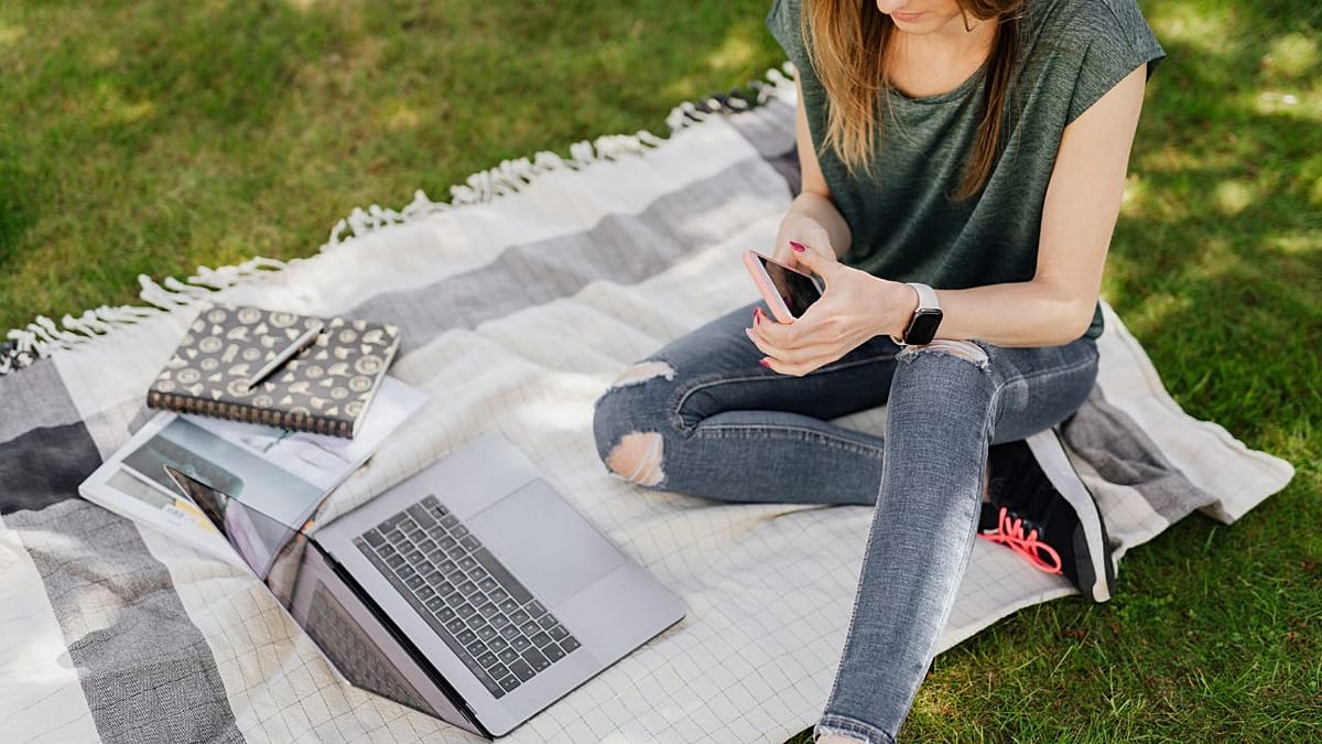 Don’t Let Your Gadgets Sizzle: 5 Ways to Keep Them Cool This Summer