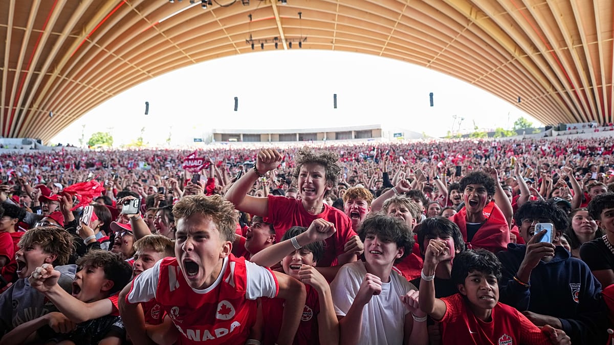 Canada Emerges Victorious Over South Africa in World Cup Knockout Stage Clash!