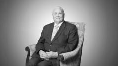 Tributes Pour