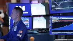 US Borrowing Costs Surge as Government Intervention Falls Flat
