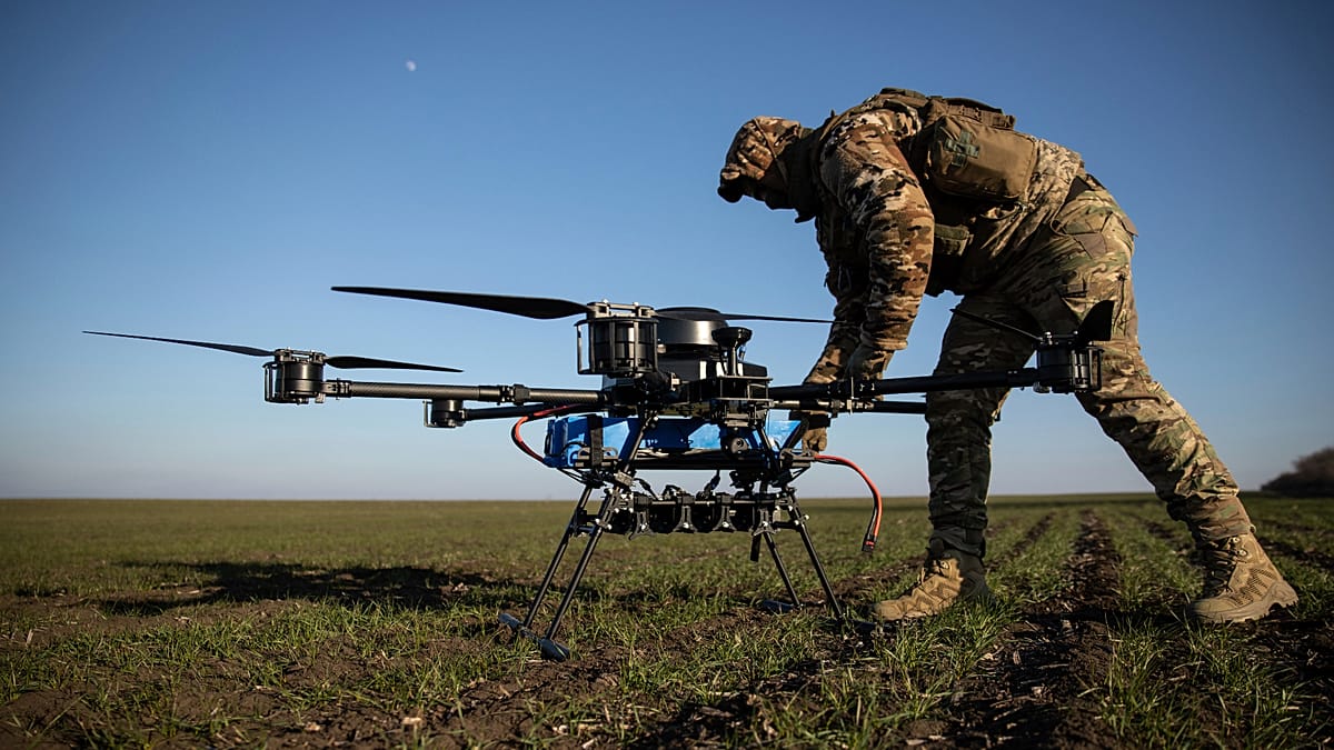 Russia’s Starlink Imitation Faces Major Challenges in Ukraine Conflict