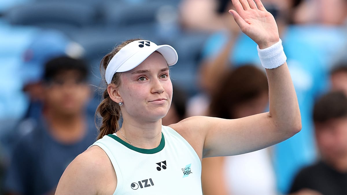 Rybakina Soars to the Top of WTA Live Rankings as US Open Kicks Off